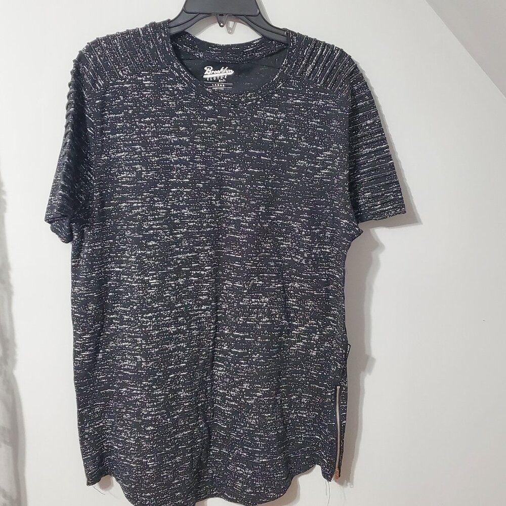 Brooklyn Cloth MFG CO. Men's Black white Short Sleeve Shirt Side Zip Size Large